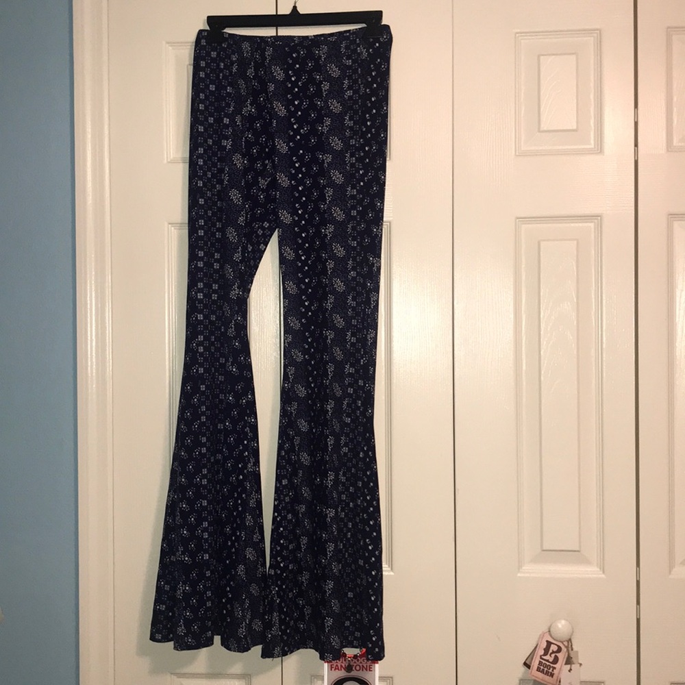 Slim fit flare pants